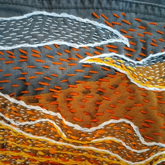 Slow Stitch Sunset - Picture 3 of 8